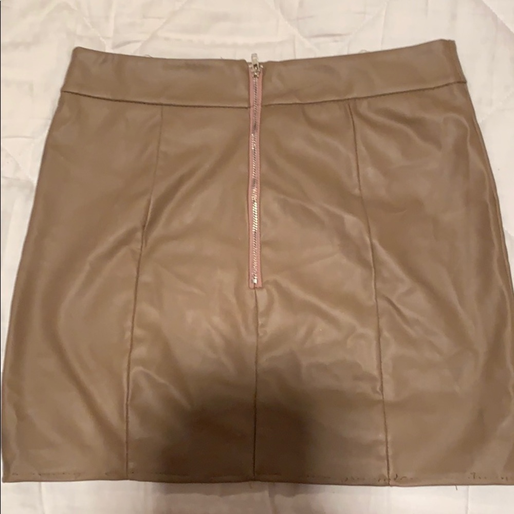 Faux Leather Mini Skirt - Picture 2 of 2